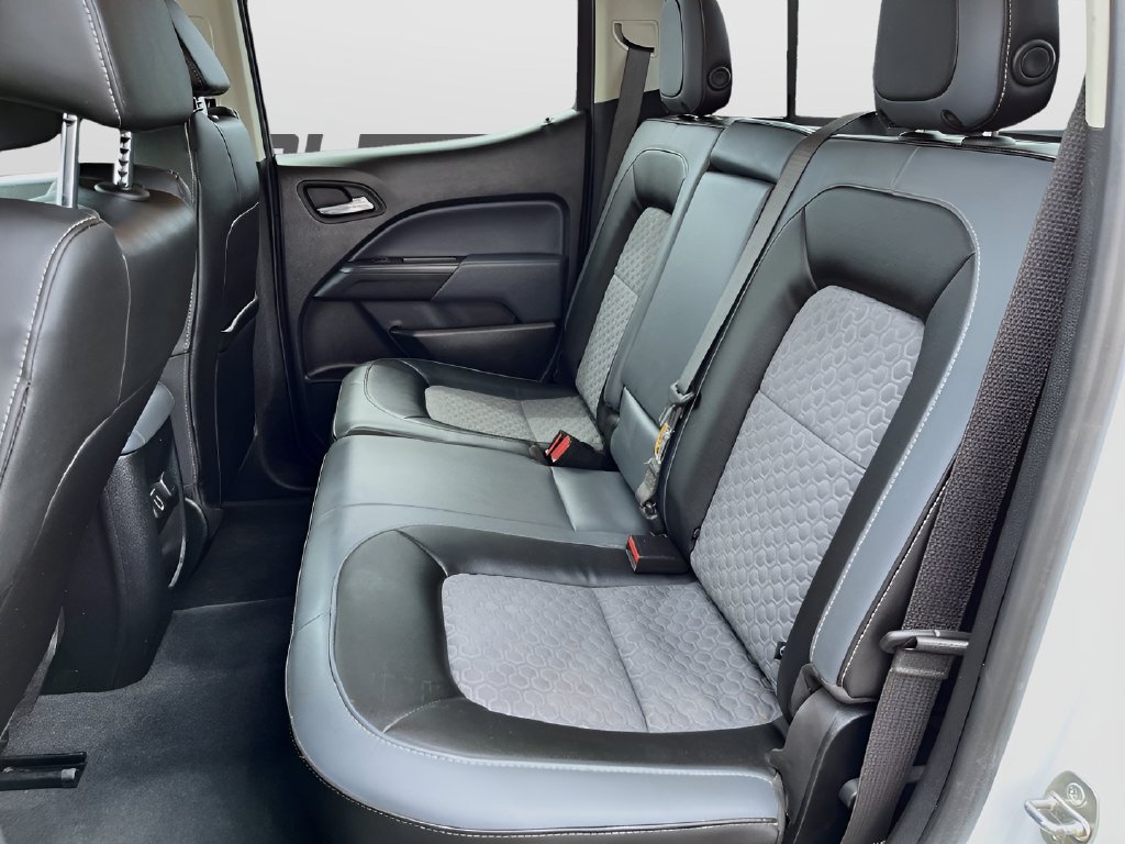 Used 2022 Chevrolet Colorado Z71 AWD/4WD image 26