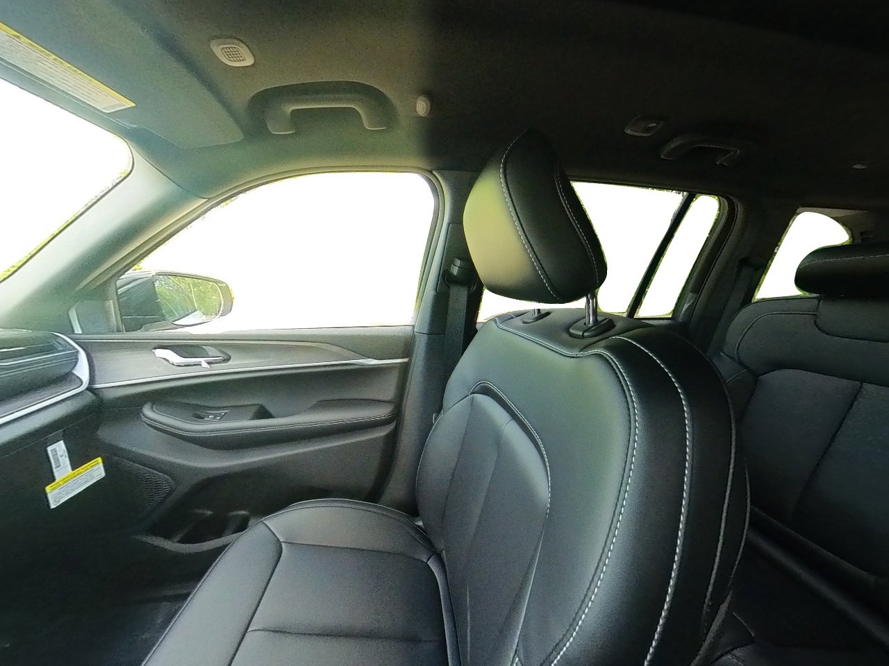 New 2025 Jeep Grand Cherokee Limited image 45