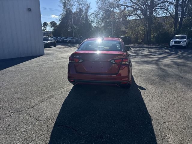 New 2025 Nissan Versa SR w/ Trunk Package FWD image 6