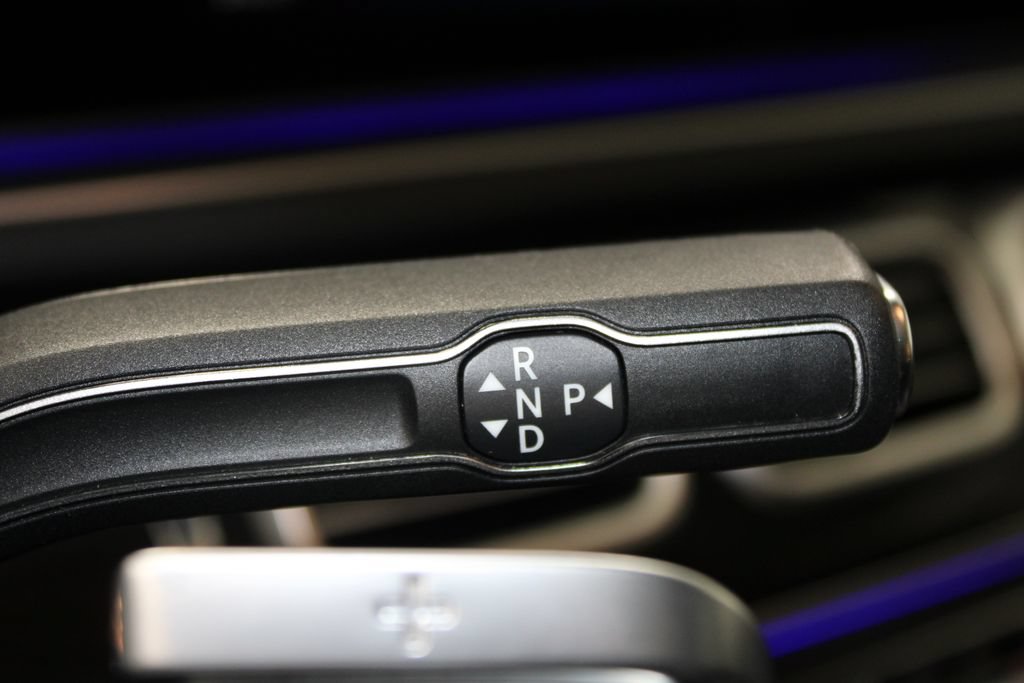 Used 2024 Mercedes-Benz GLS 450 4MATIC image 47