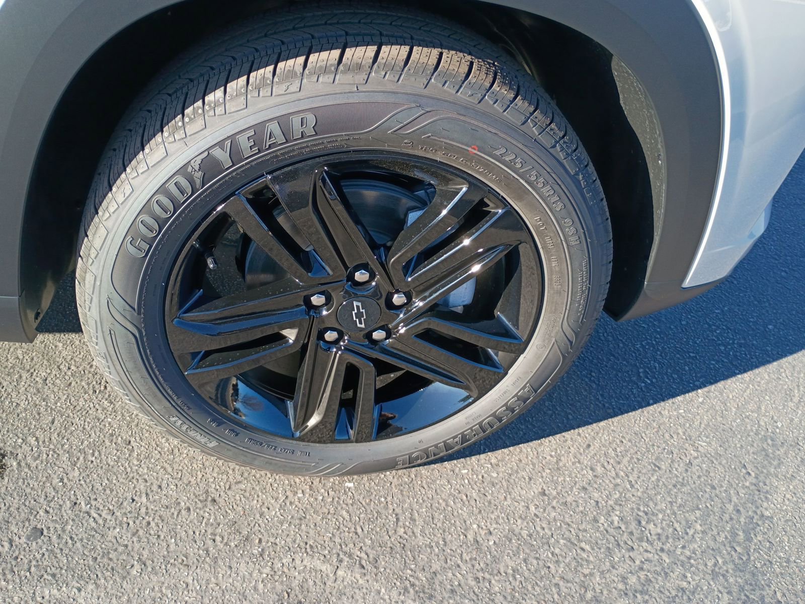 New 2026 Chevrolet Trax ACTIV w/ Sunroof Package image 19