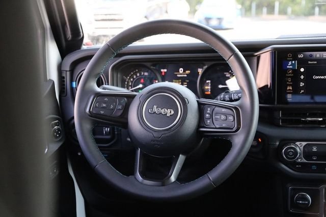 Used 2024 Jeep Wrangler Unlimited Rubicon 4xe AWD/4WD image 24