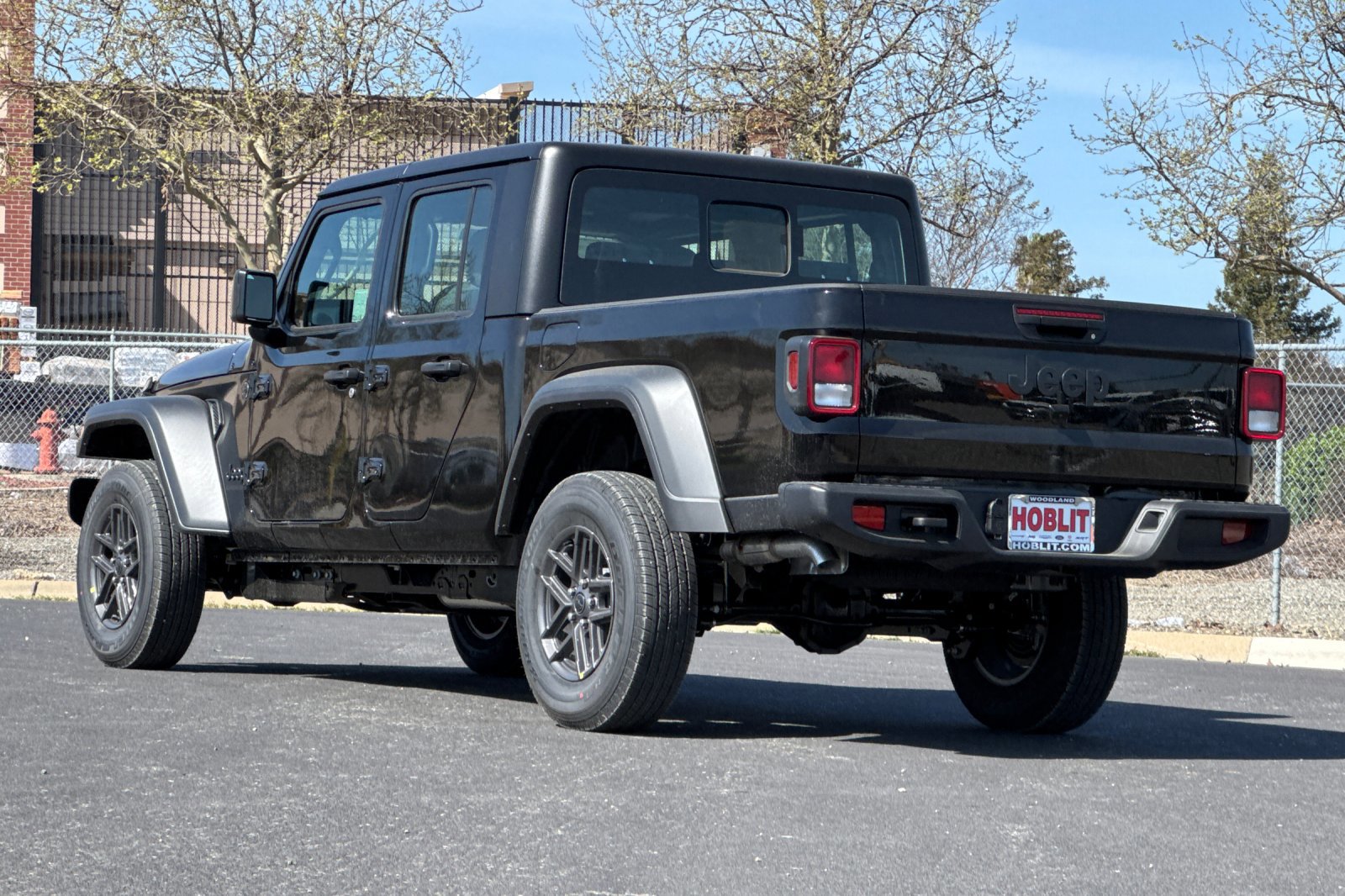 New 2026 Jeep Gladiator Sport image 5