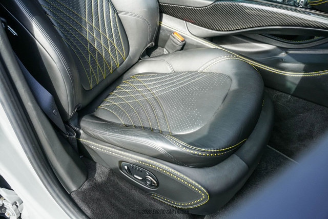 Used 2021 Aston Martin DBX AWD/4WD image 45