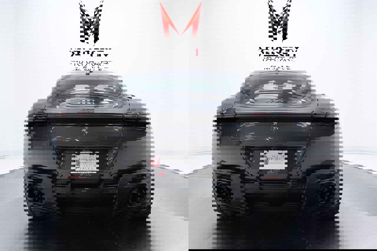 Used 2021 Ferrari Roma image 17