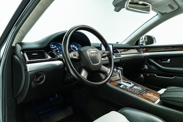 Used 2009 Audi S8 image 22