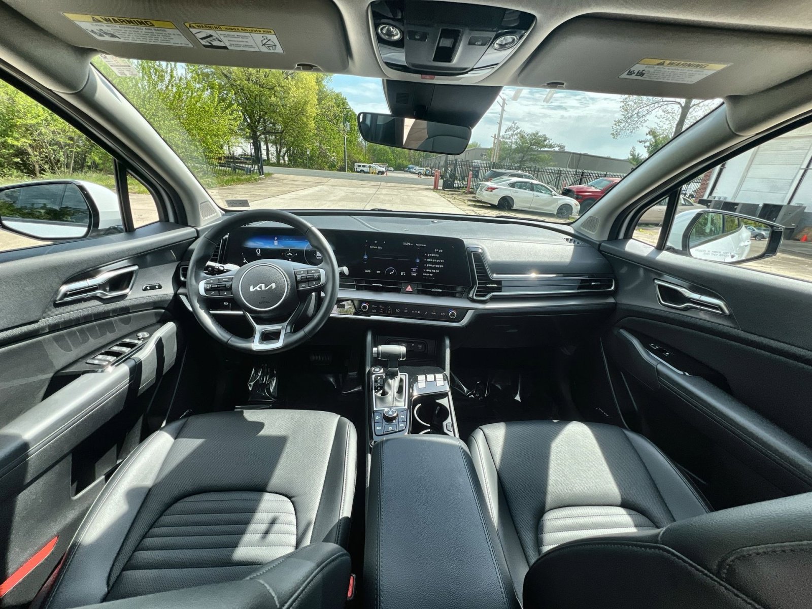 Used 2024 Kia Sportage SX image 37