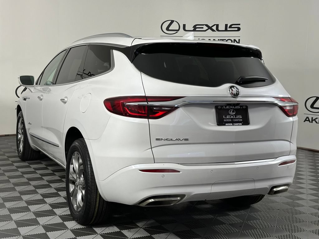 Used 2020 Buick Enclave Avenir w/ Avenir Technology Package FWD image 9