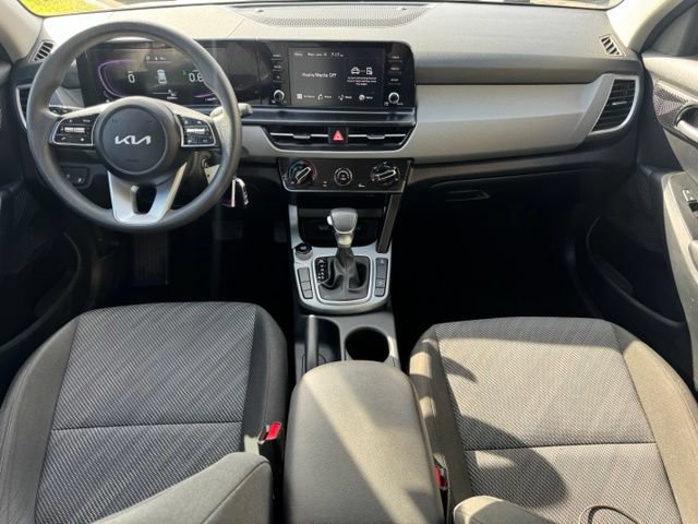 Certified 2025 Kia Seltos LX AWD/4WD image 13