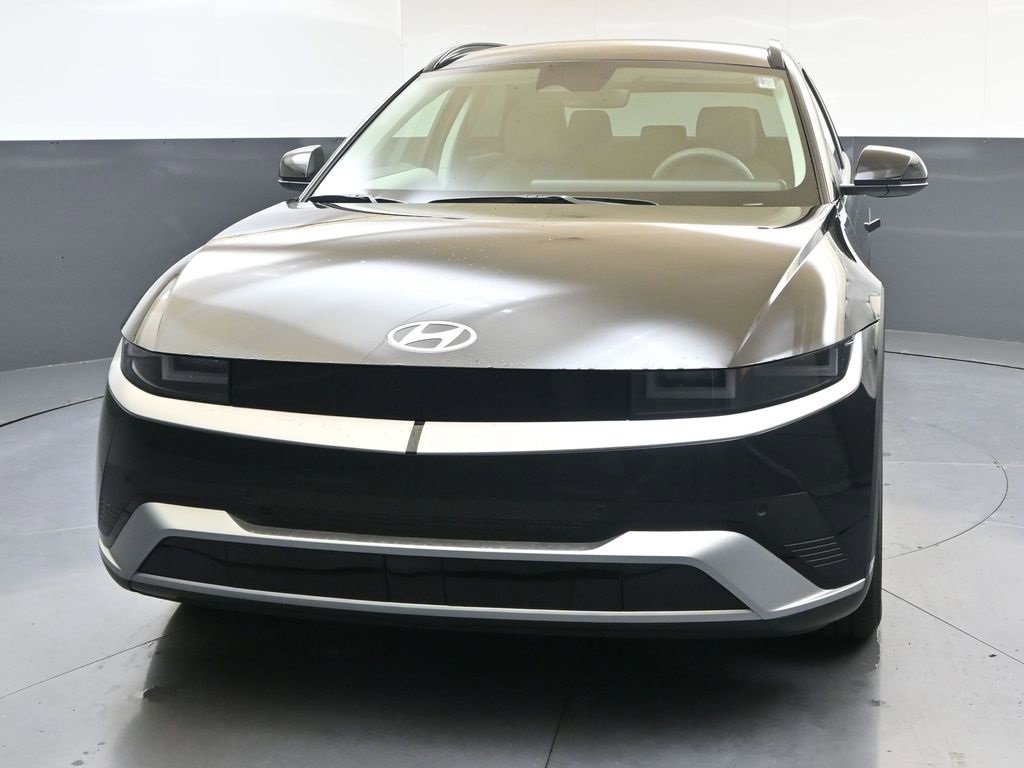 New 2025 Hyundai Ioniq 5 SEL video 1