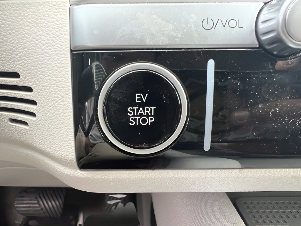 Certified 2023 Hyundai Ioniq 6 SEL AWD/4WD image 36