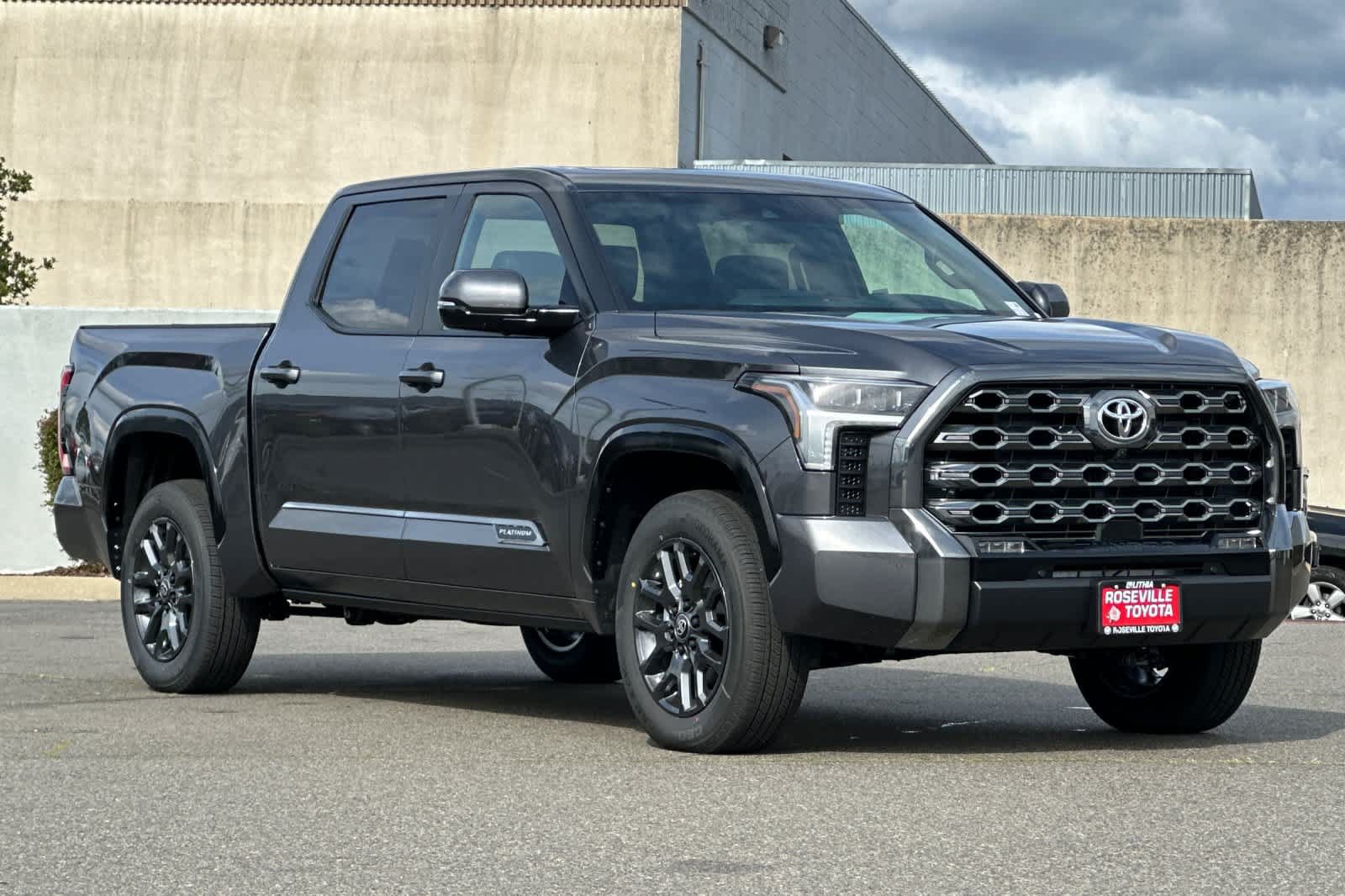 New 2026 Toyota Tundra Platinum AWD/4WD image 9