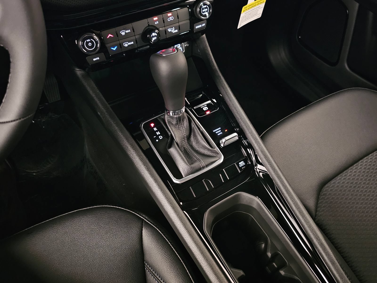 New 2026 Jeep Compass Latitude AWD/4WD image 27