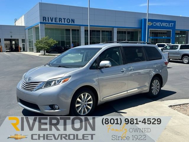 Used 2015 Toyota Sienna Limited AWD/4WD image 1