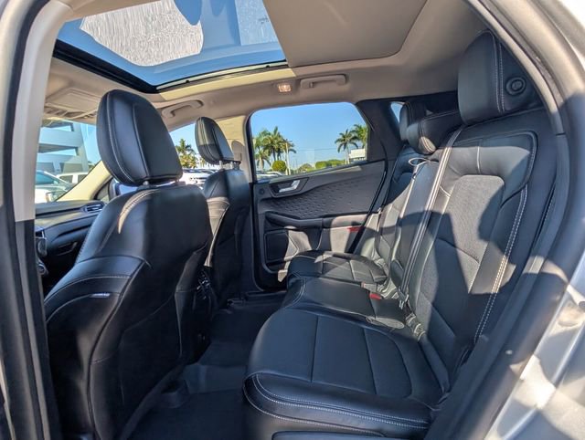 Certified 2020 Ford Escape Titanium image 7