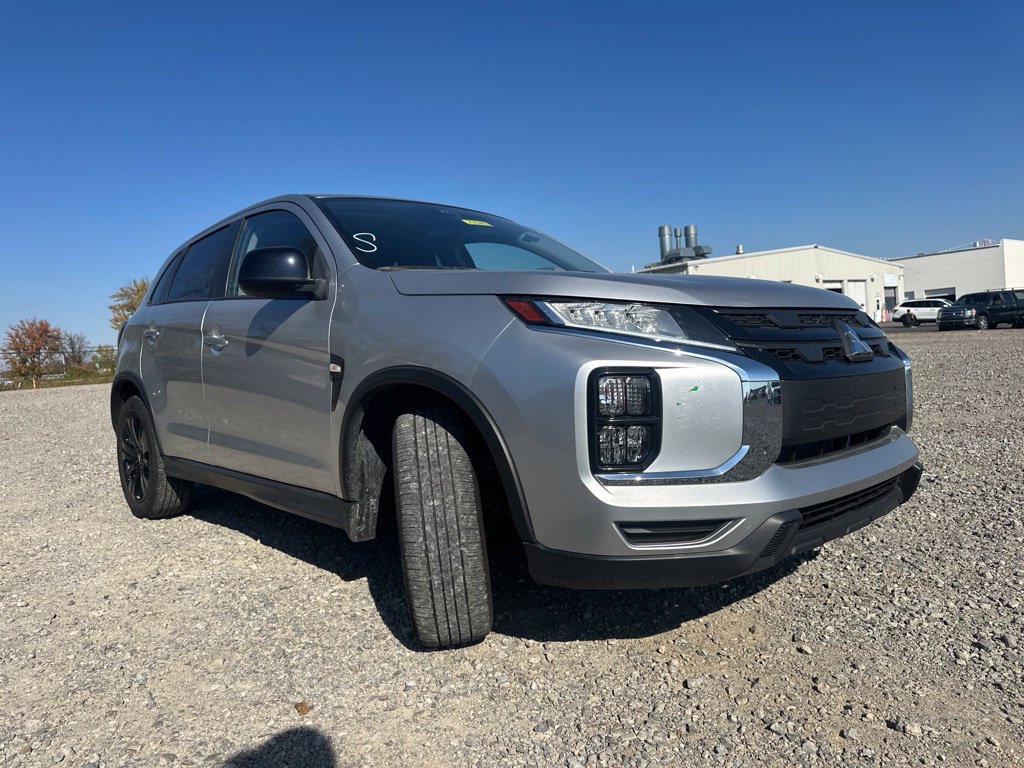 Used 2024 Mitsubishi Outlander Sport LE AWD/4WD image 13