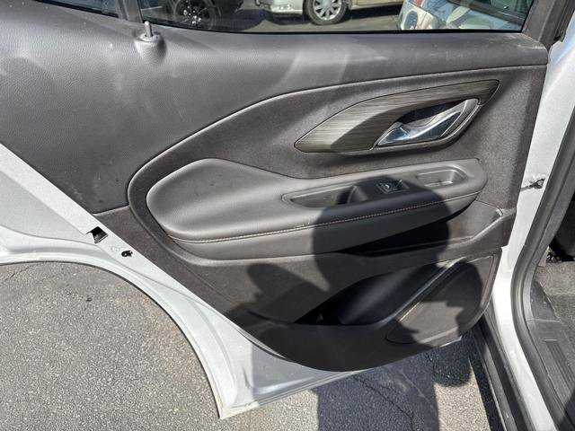 Used 2019 GMC Terrain SLT image 12