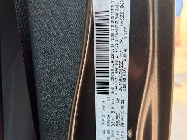 Used 2017 Jeep Wrangler Unlimited Sport w/ Quick Order Package 24S AWD/4WD image 27