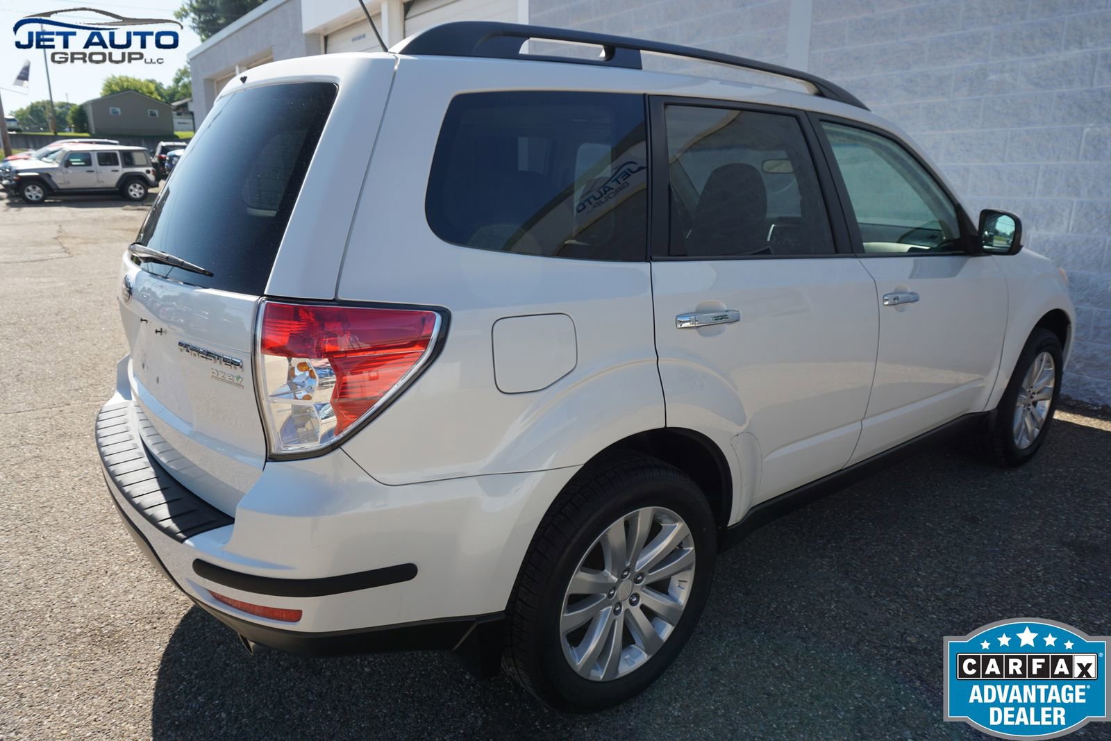 Used 2012 Subaru Forester 2.5X Premium w/ All-Weather Pkg AWD/4WD image 10