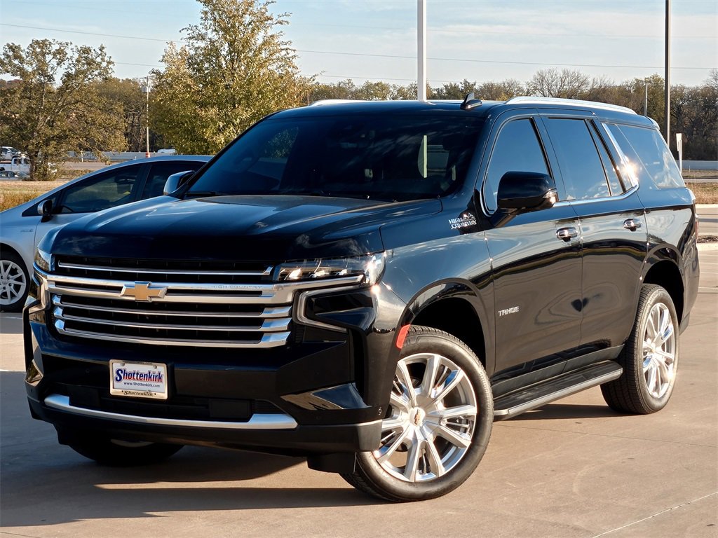 Used 2024 Chevrolet Tahoe High Country w/ Advanced Technology Package image 2