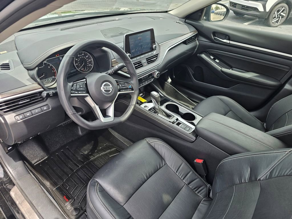 Used 2022 Nissan Altima 2.5 SL AWD/4WD image 14
