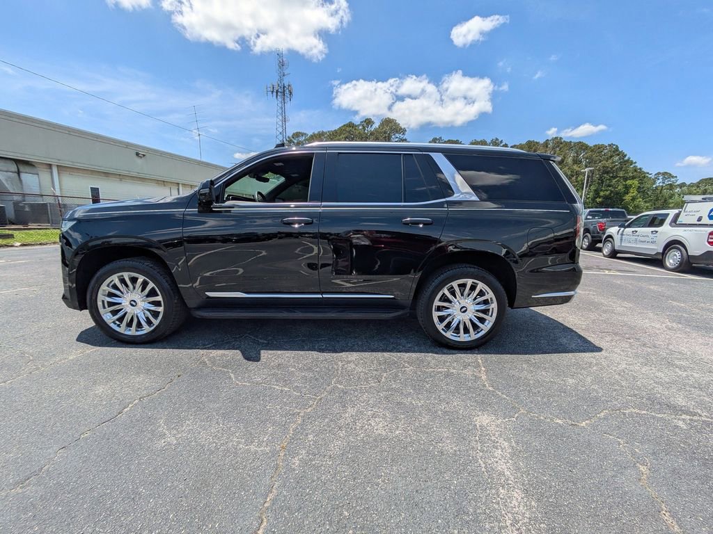 Used 2021 Cadillac Escalade Premium Luxury RWD image 7