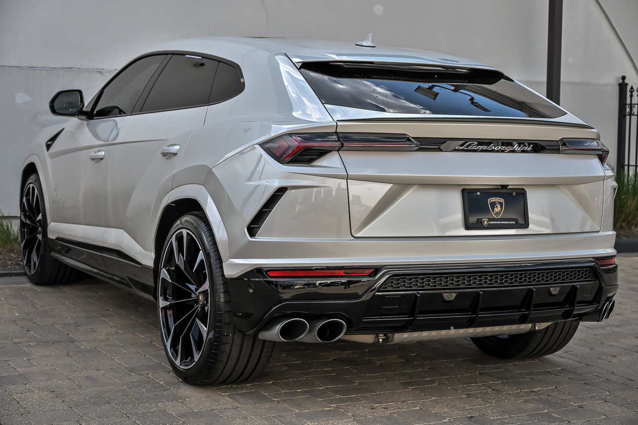 Used 2022 Lamborghini Urus AWD/4WD image 14