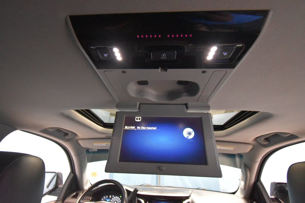 Used 2016 Cadillac Escalade Premium AWD/4WD image 30