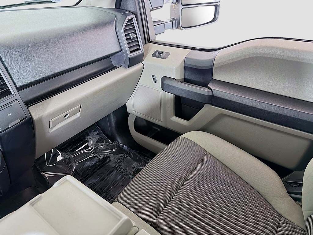 Used 2020 Ford F150 XL w/ Equipment Group 101A Mid AWD/4WD image 19