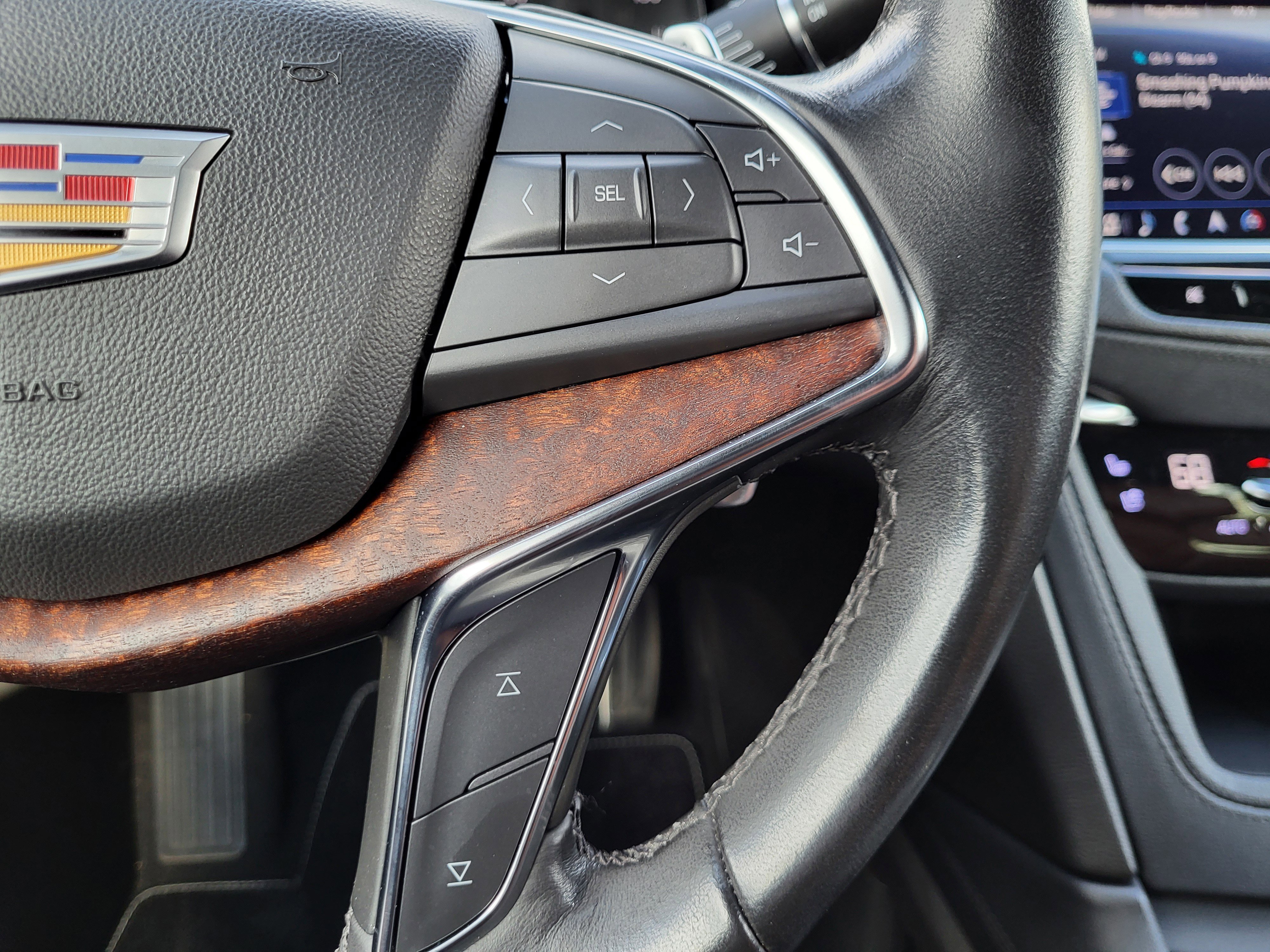 Used 2023 Cadillac XT5 Sportv w/ Technology Package image 22