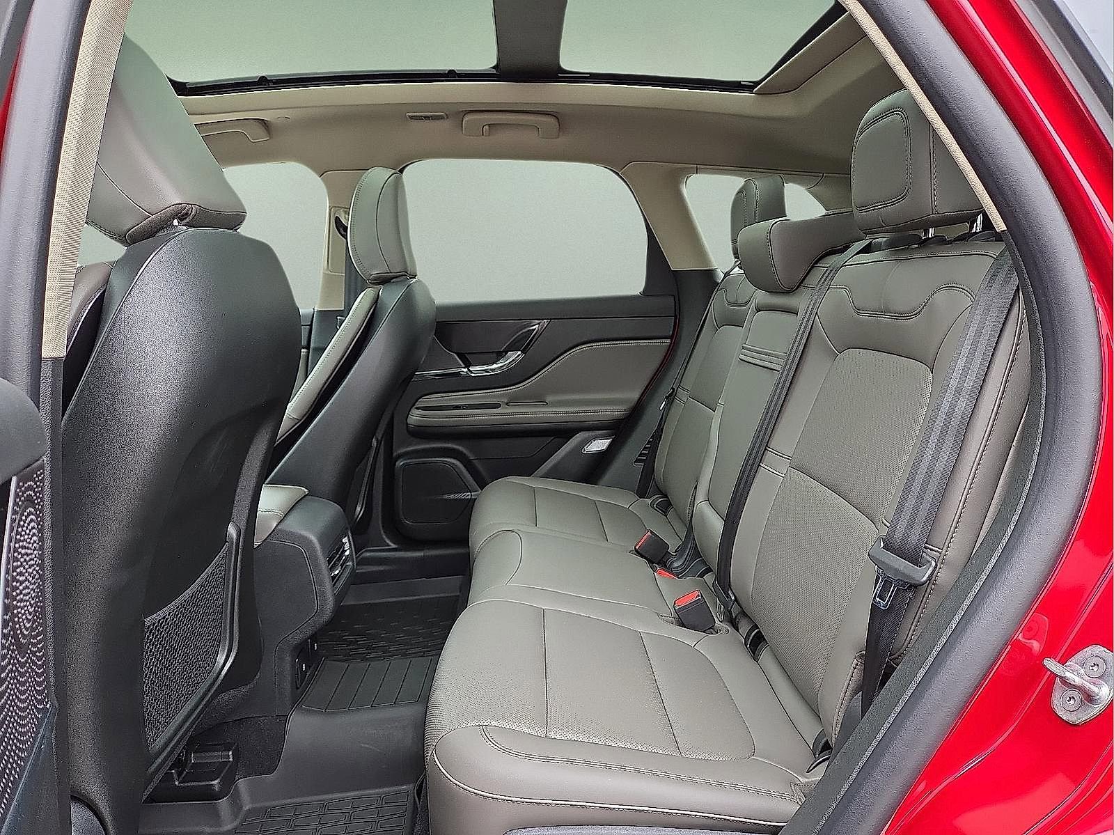 New 2026 Lincoln Corsair Premiere AWD/4WD image 10