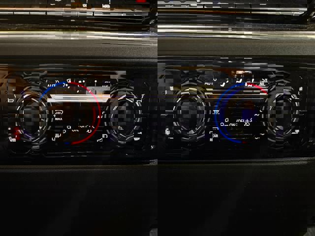 Used 2024 Chevrolet Silverado 1500 LT AWD/4WD image 15