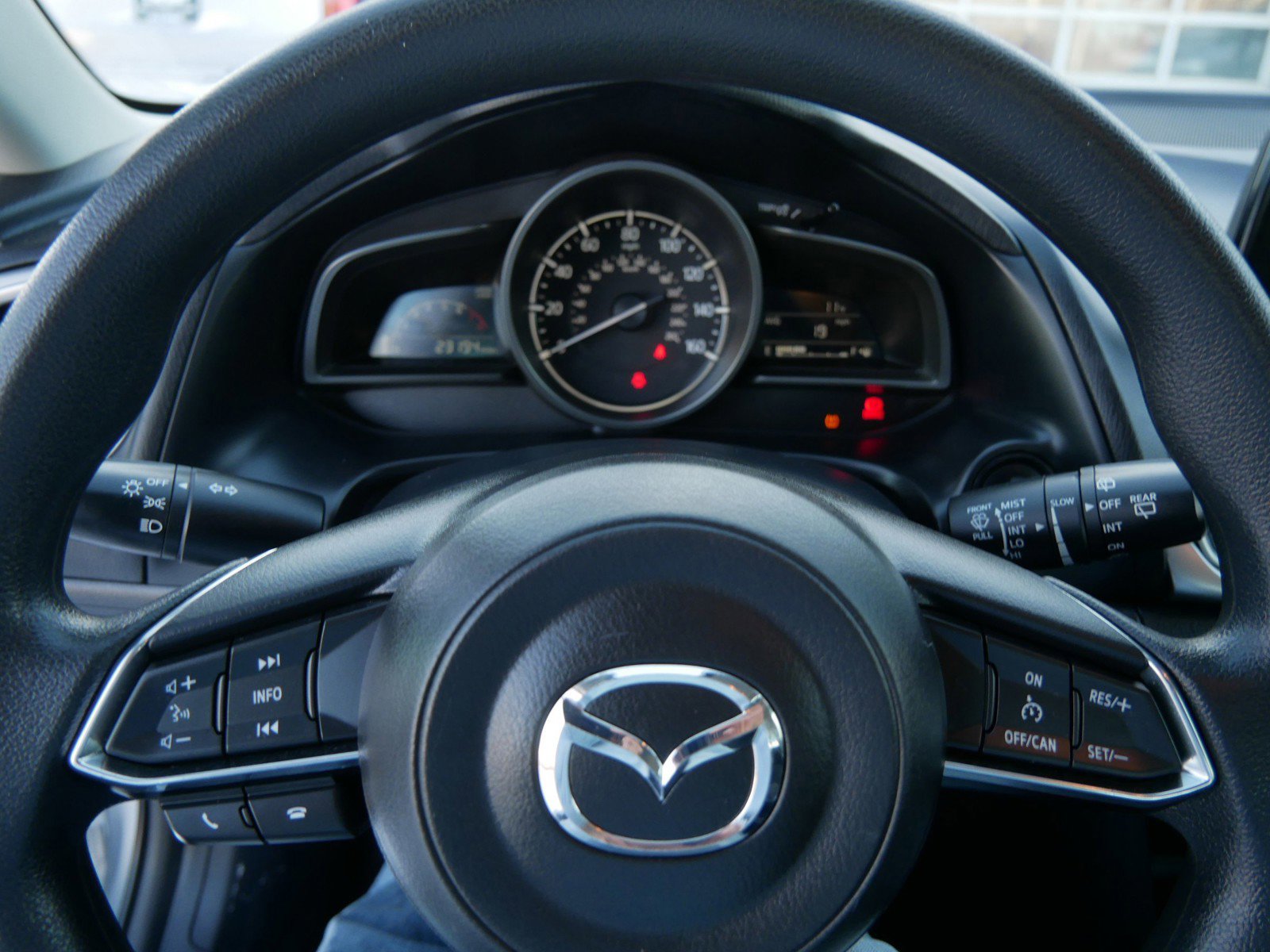 Used 2017 MAZDA MAZDA3 Sport image 23