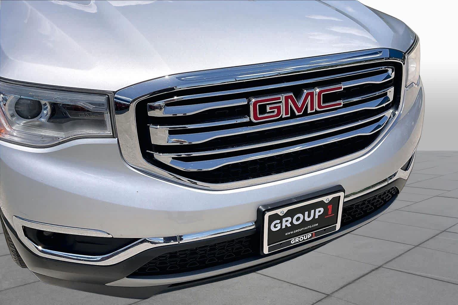Used 2018 GMC Acadia SLT FWD image 30