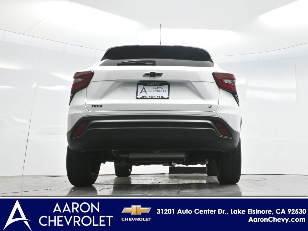 New 2026 Chevrolet Trax LT w/ Driver Confidence Package FWD image 60