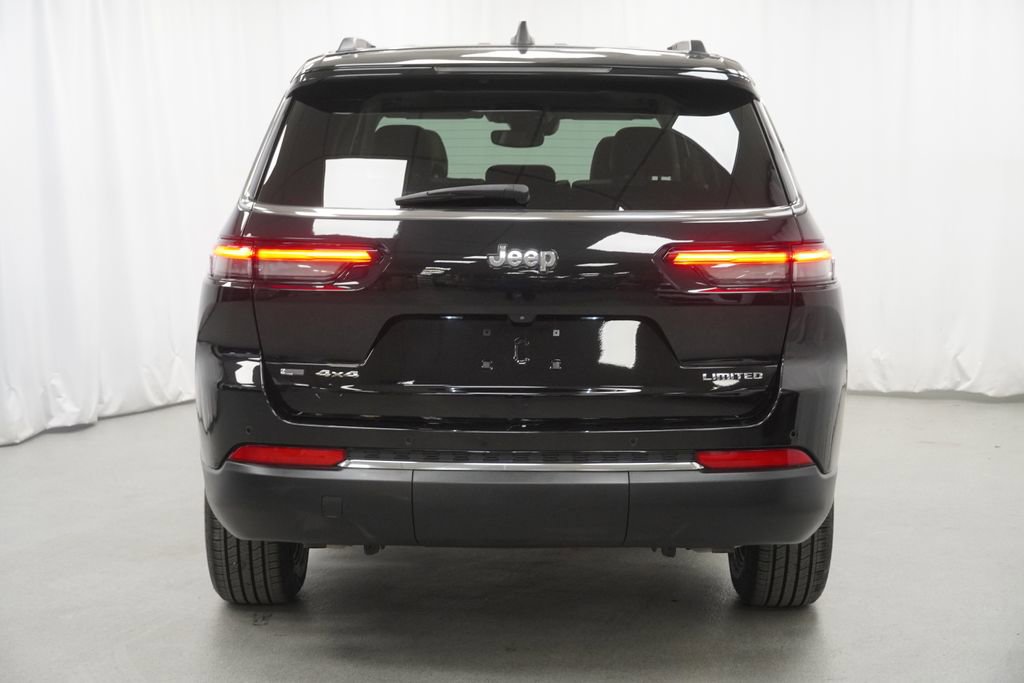Used 2022 Jeep Grand Cherokee L Limited image 12