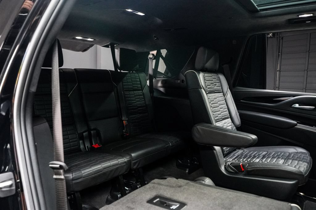 Used 2023 Cadillac Escalade V AWD/4WD image 52