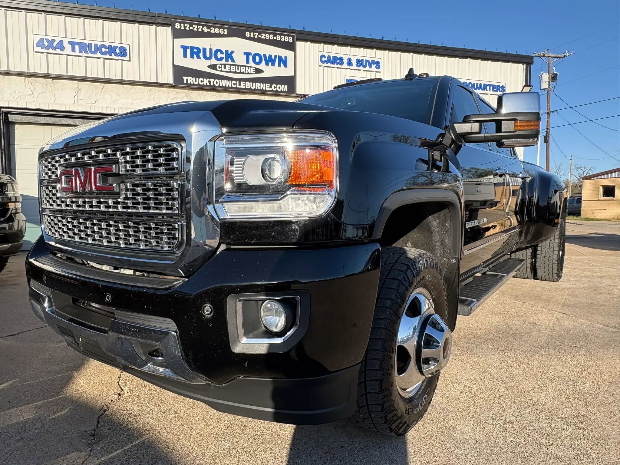 Used 2019 GMC Sierra 3500 Denali w/ Duramax Plus Package AWD/4WD image 1