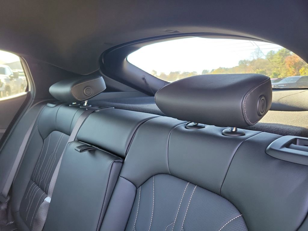 New 2025 Buick Envista Sport Touring FWD image 14