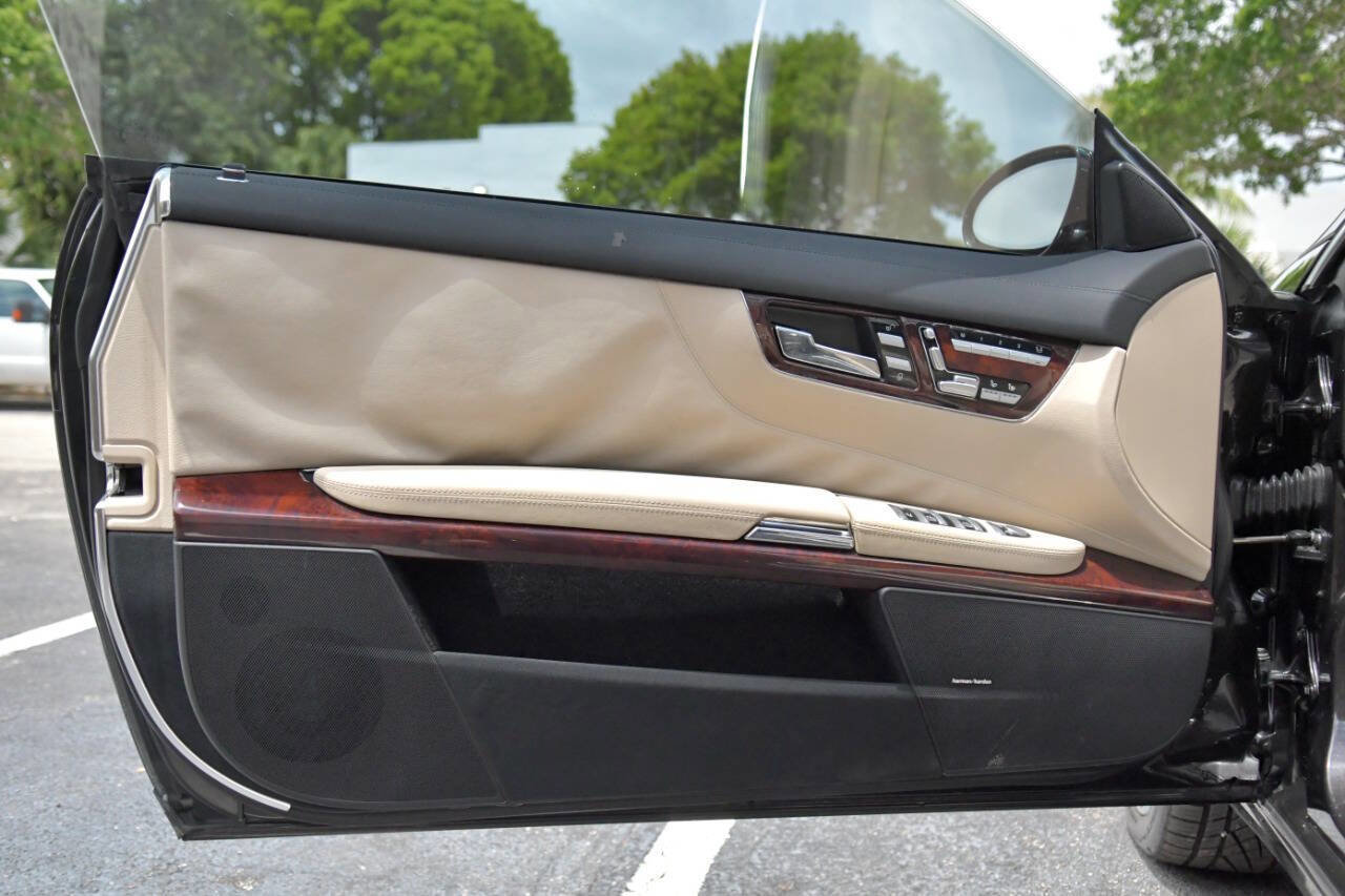 Used 2007 Mercedes-Benz CL 550 image 18