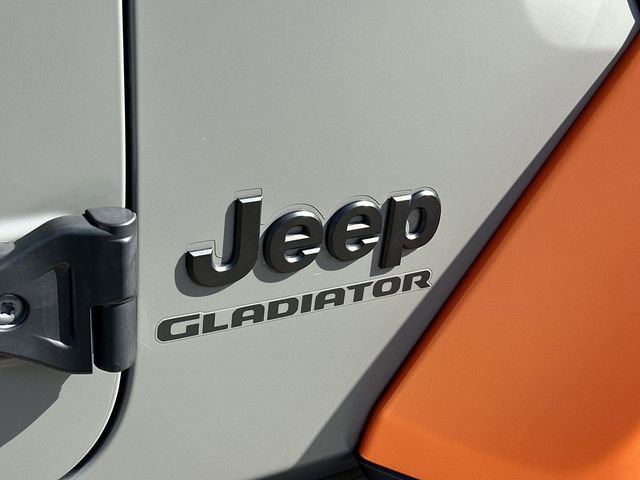Used 2022 Jeep Gladiator Overland image 31