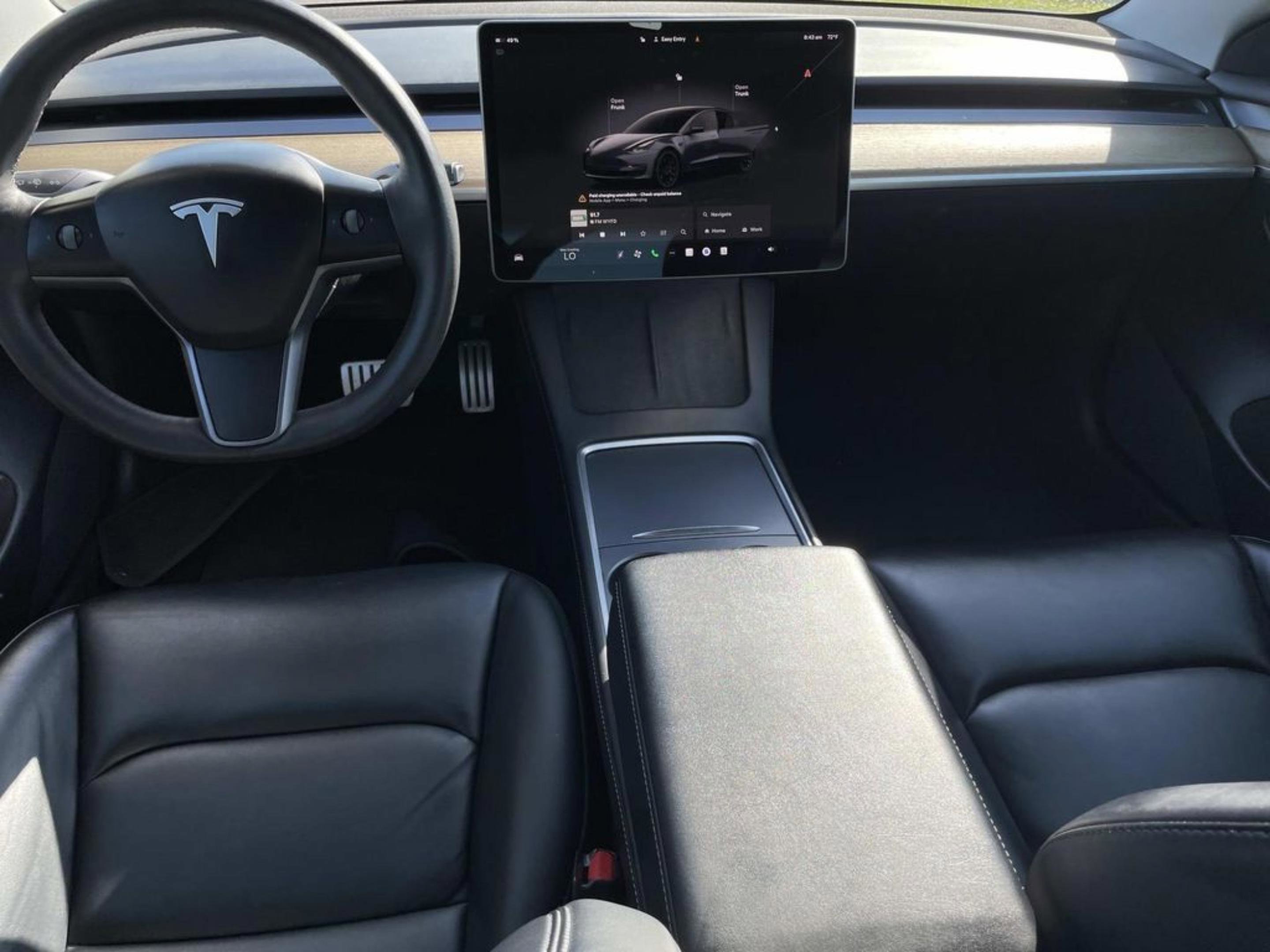 Used 2022 Tesla Model 3 Performance image 11