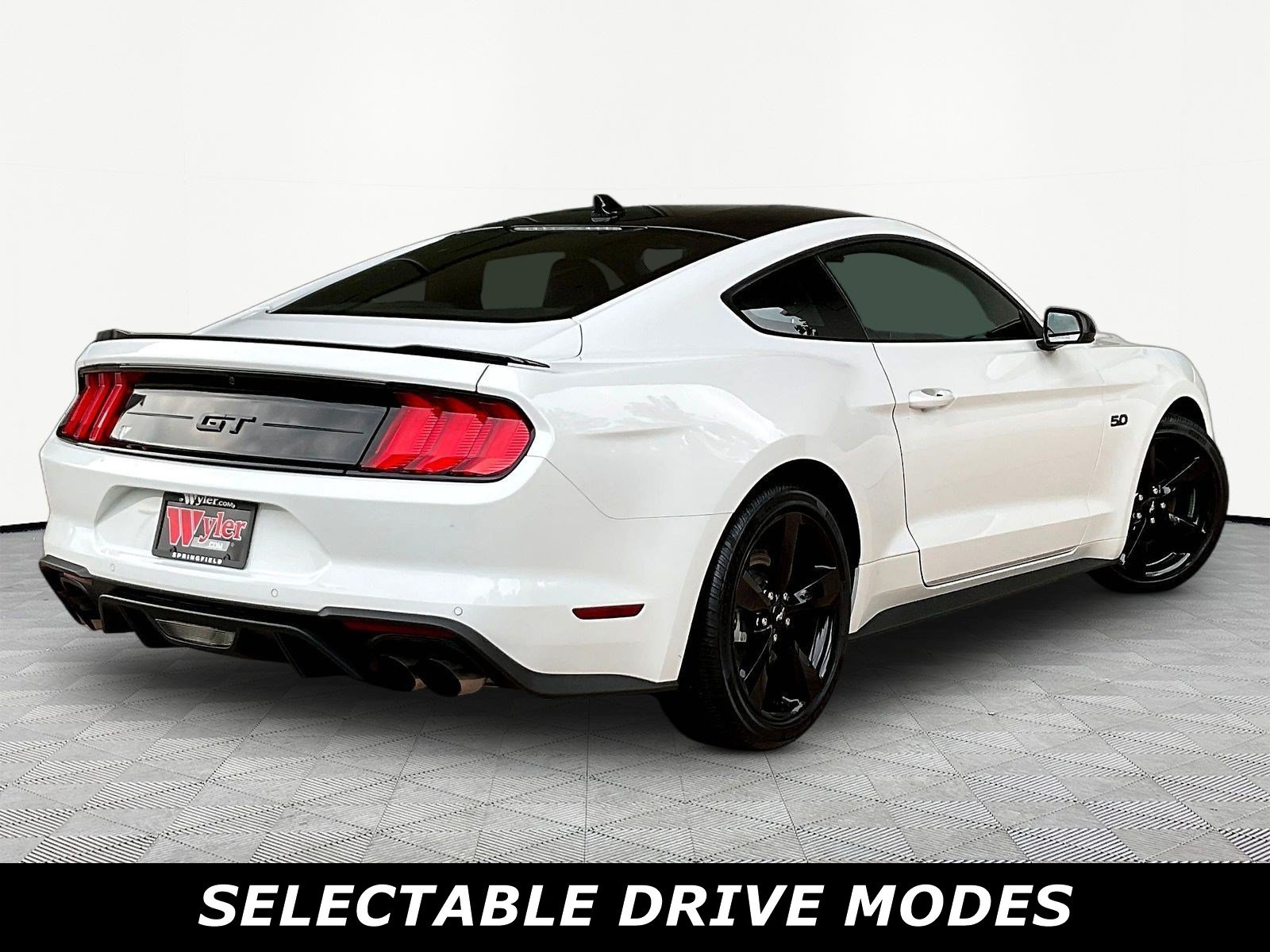 Used 2021 Ford Mustang GT Premium w/ Black Accent Package RWD image 6