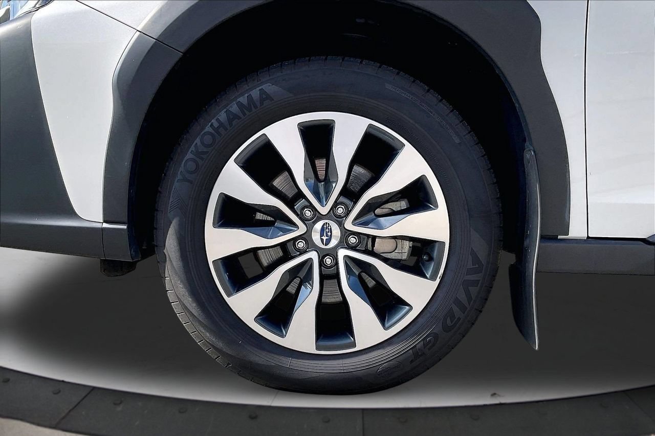 Used 2024 Subaru Outback Limited AWD/4WD image 34