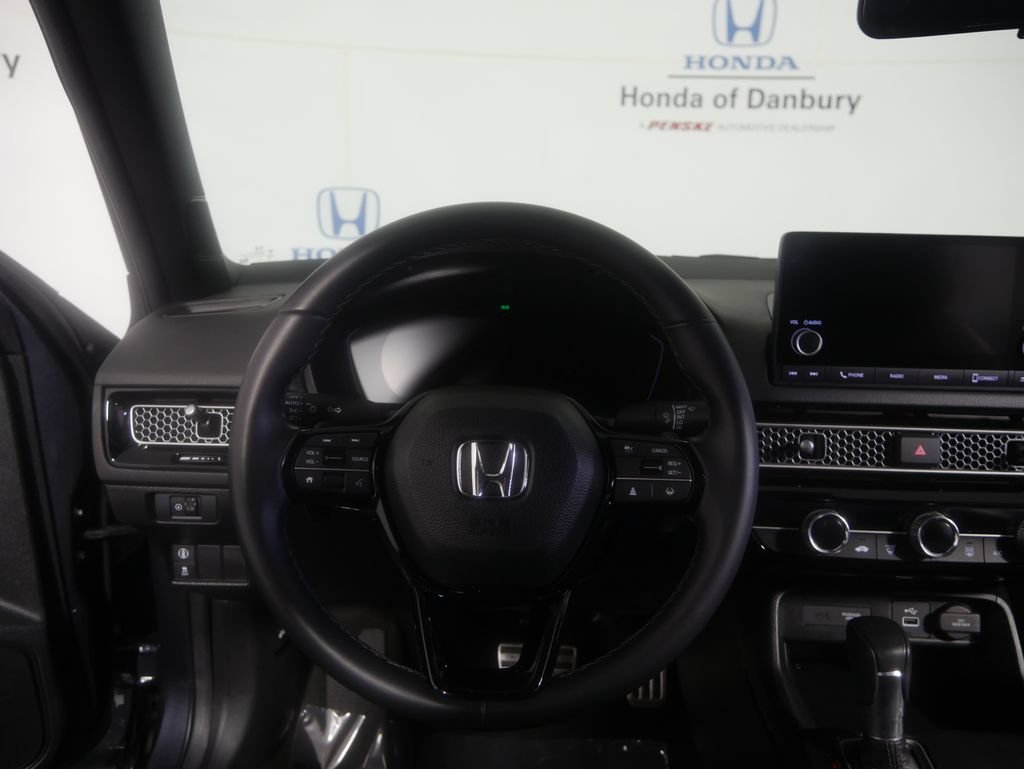 Used 2024 Honda Civic Sport image 13