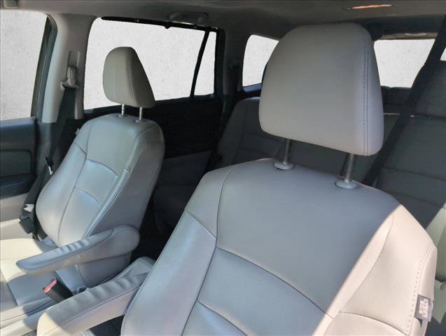 Used 2017 Honda Pilot Touring image 10
