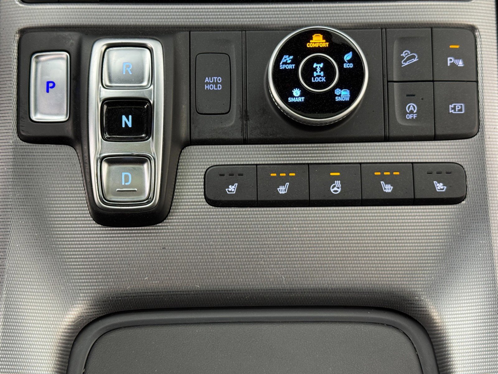 Used 2023 Hyundai Palisade Calligraphy image 29