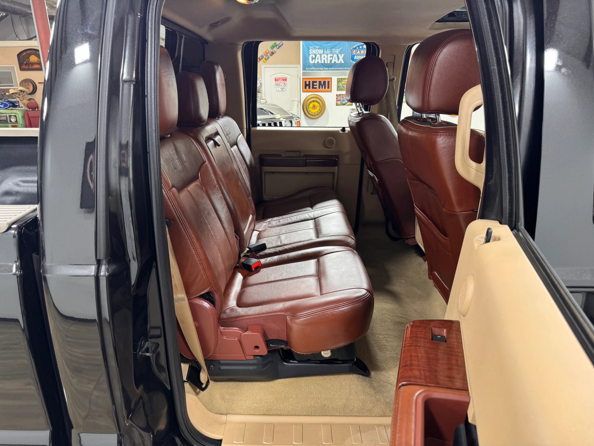 Used 2012 Ford F250 King Ranch w/ King Ranch w/Chrome Pkg image 18