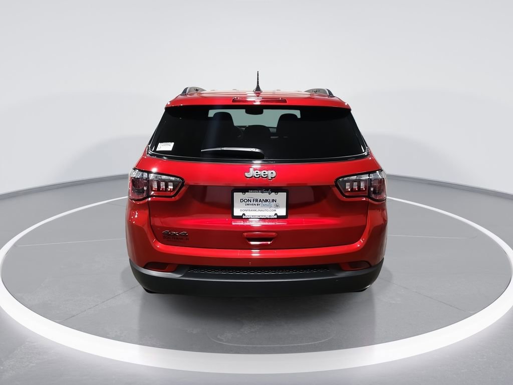New 2026 Jeep Compass Latitude AWD/4WD image 7