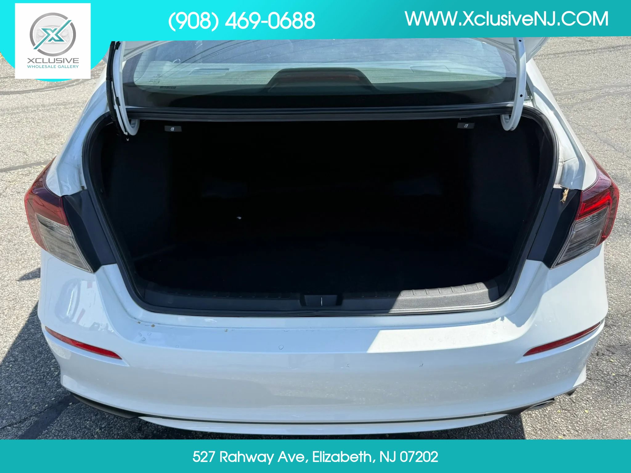 Used 2025 Honda Civic Sport image 28